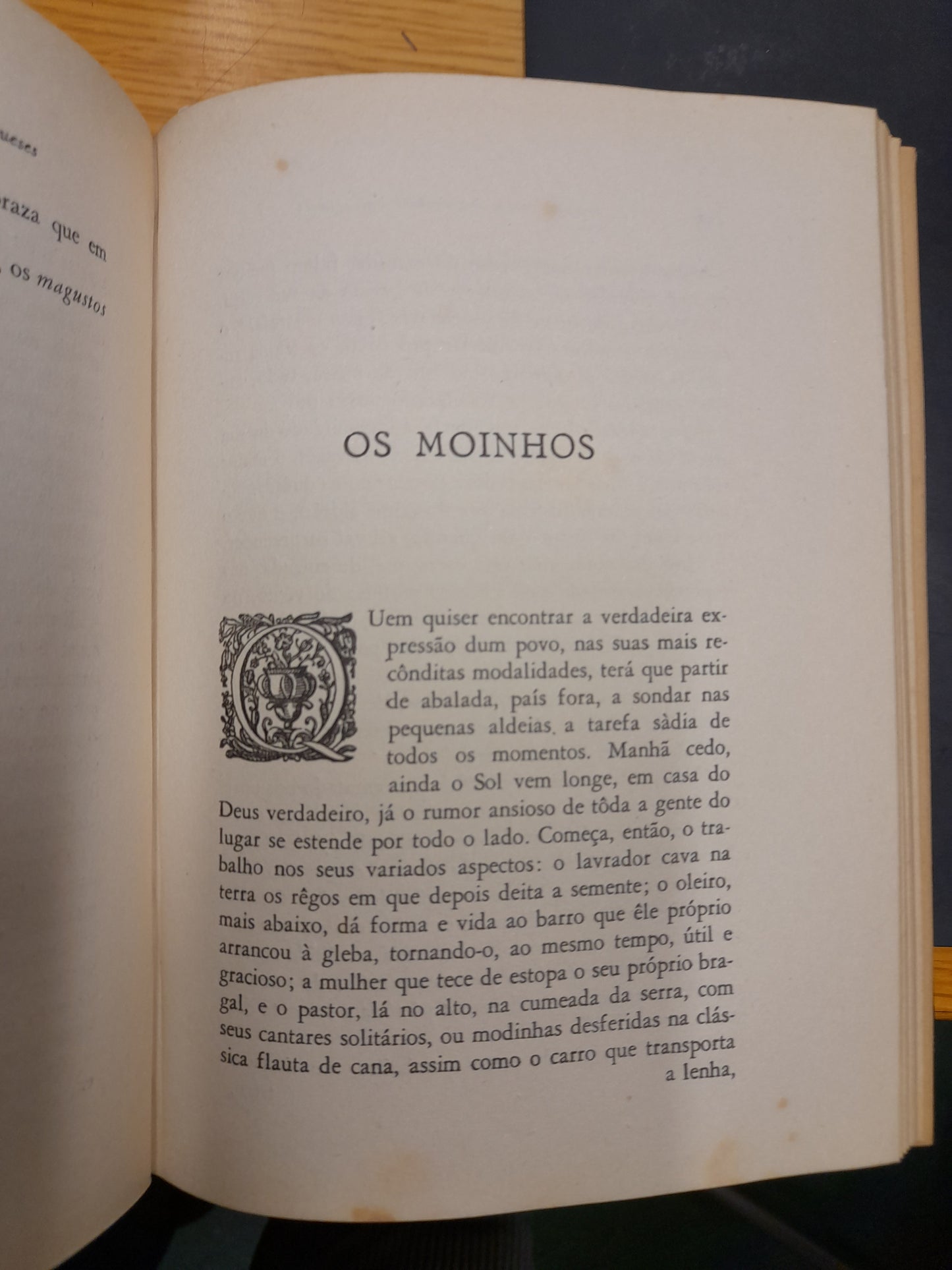 ARTE POPULAR USOS & COSTUMES PORTUGUESES