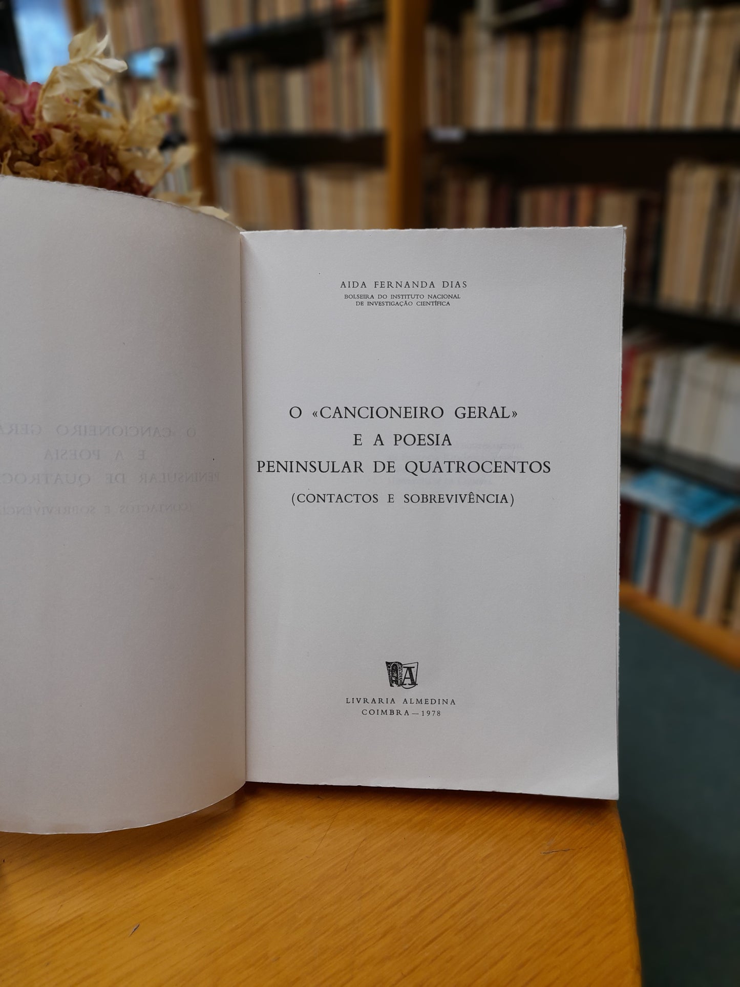 O «CANCIONEIRO GERAL» E  A POESIA PENINSULAR DE QUATROCENTOS