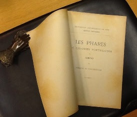 LES PHARES