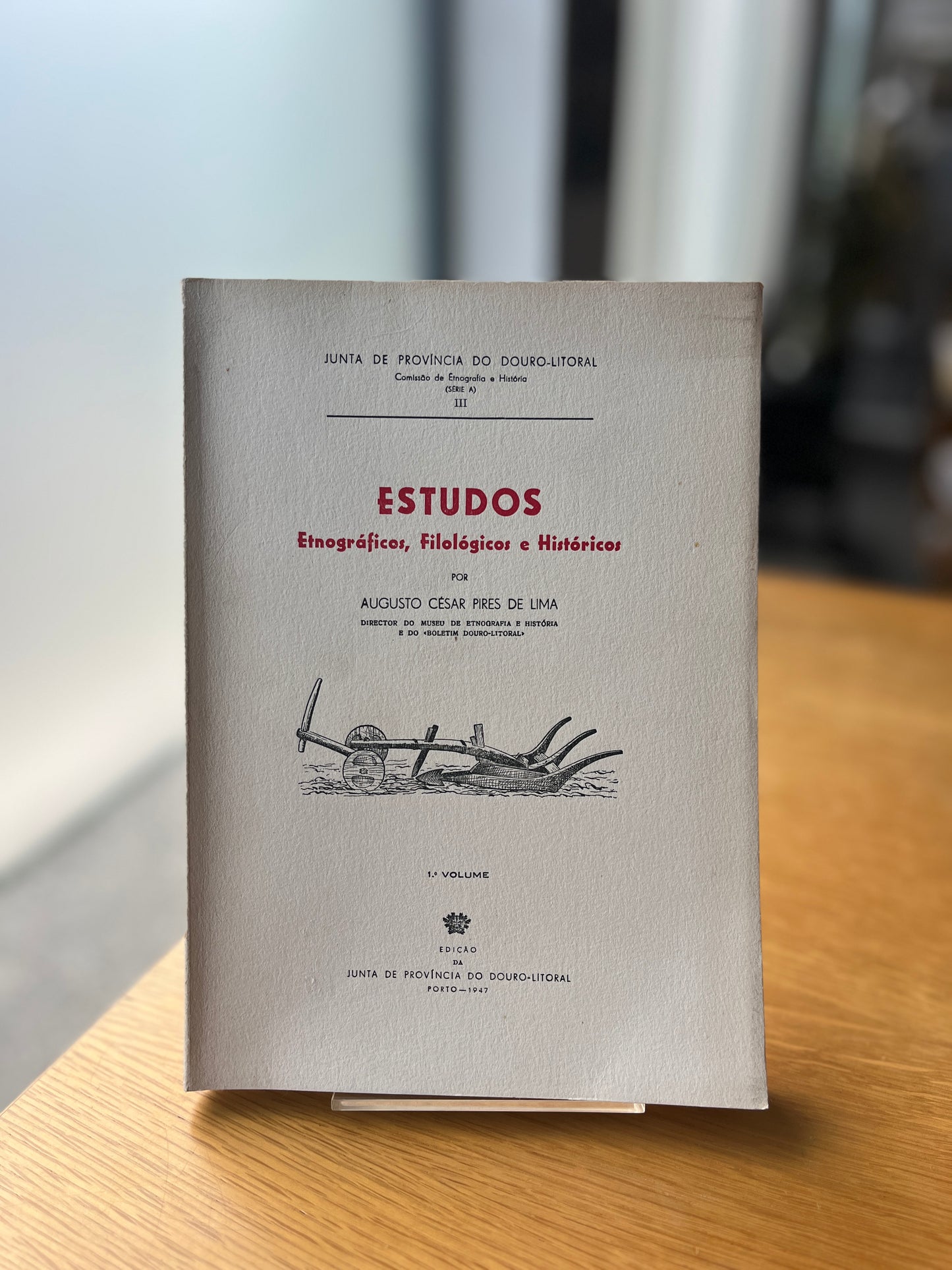 ESTUDOS ETNOGRÁFICOS, FILOLÓGICOS E HISTÓRICOS