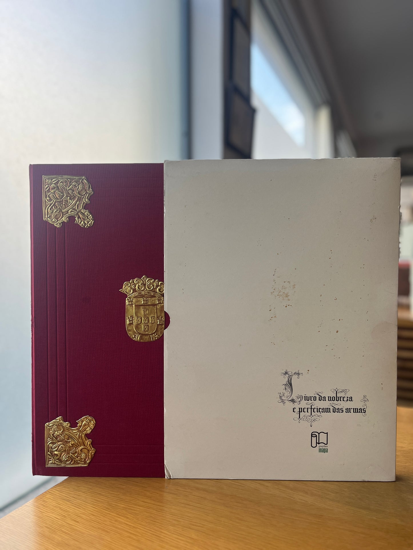 LIVRO DA NOBREZA E PERFEIÇAM DAS ARMAS