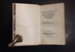 DE VERA MENSURARUM PONDERUMQUE RATIONE OPUS DE INTEGRO INSTAURATU A REUERENDO IN CHRISTO PATRE,