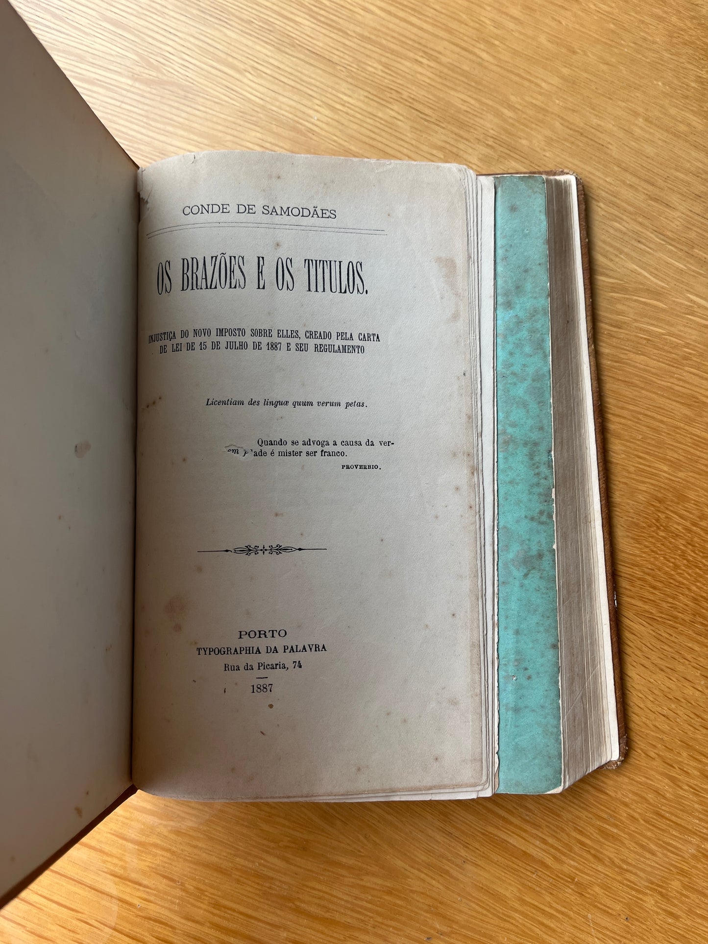APONTAMENTOS BIOGRAPHICOS DE FRANCISCO DE PAULA D'AZEREDO, CONDE DE SAMODÃES