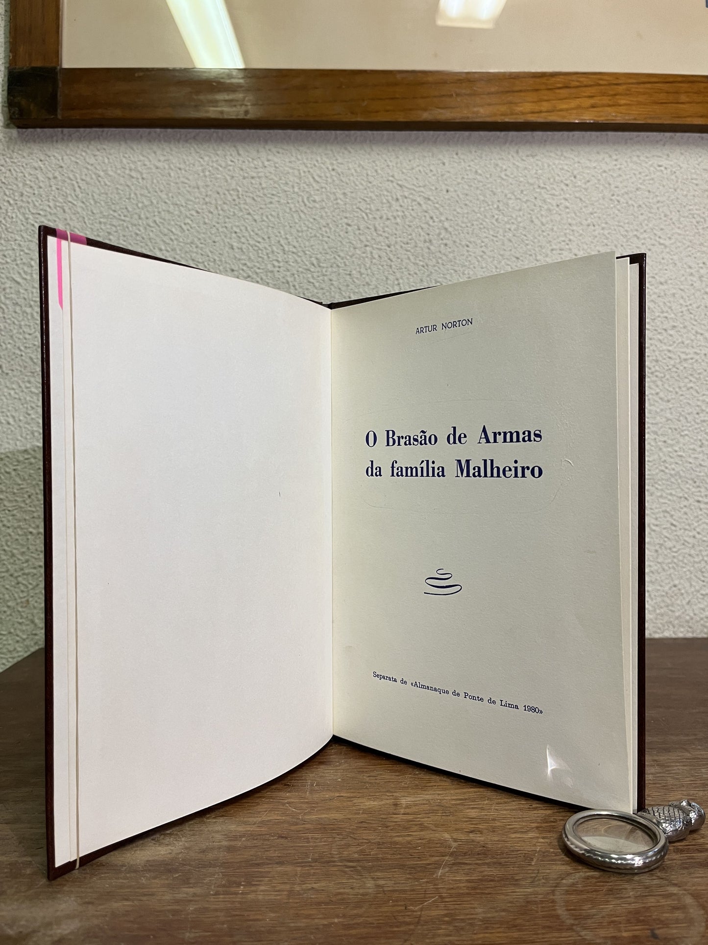 O BRASÃO DE ARMAS DA FAMÍLIA MALHEIRO
