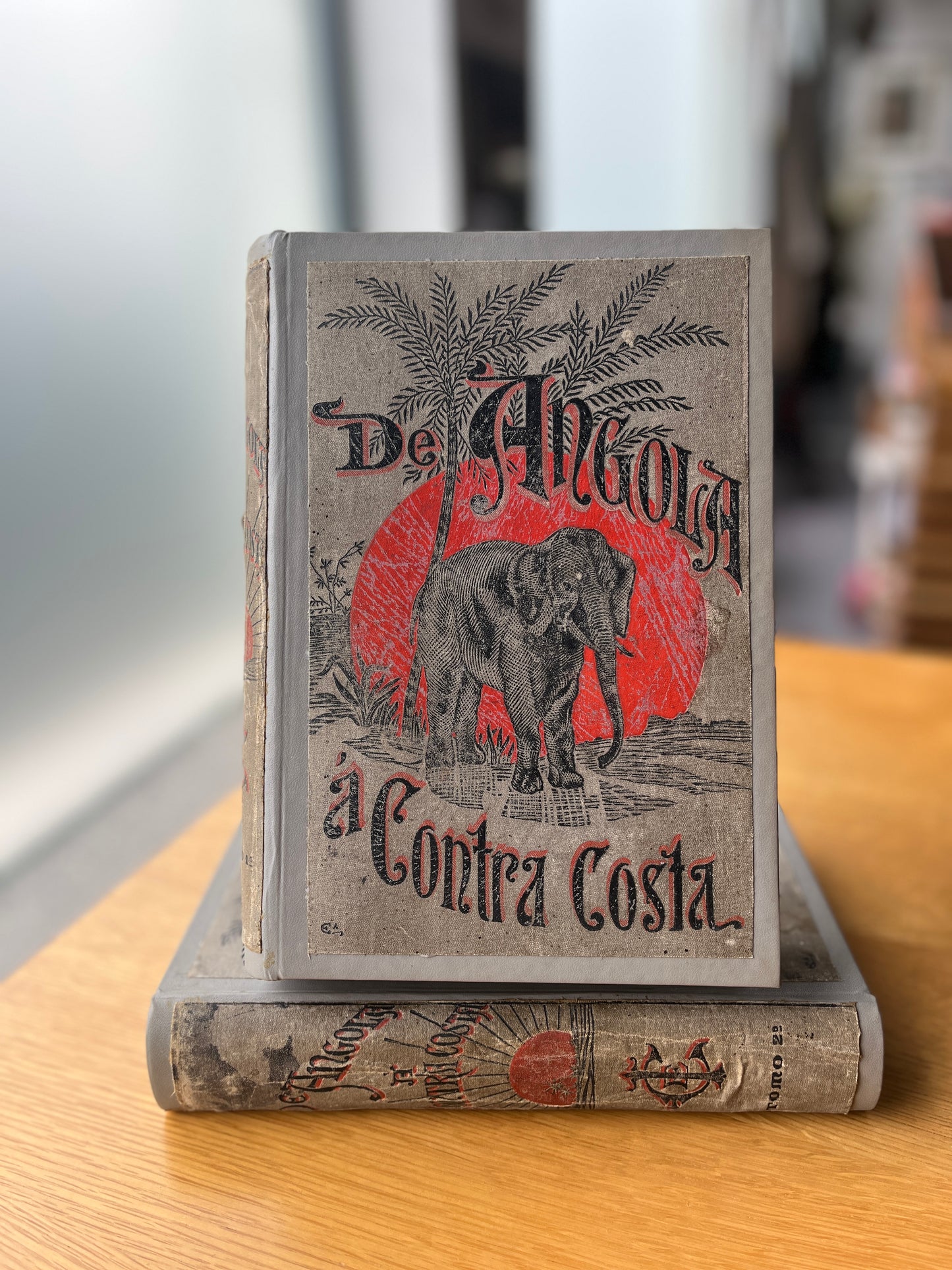 DE ANGOLA Á CONTRA- COSTA