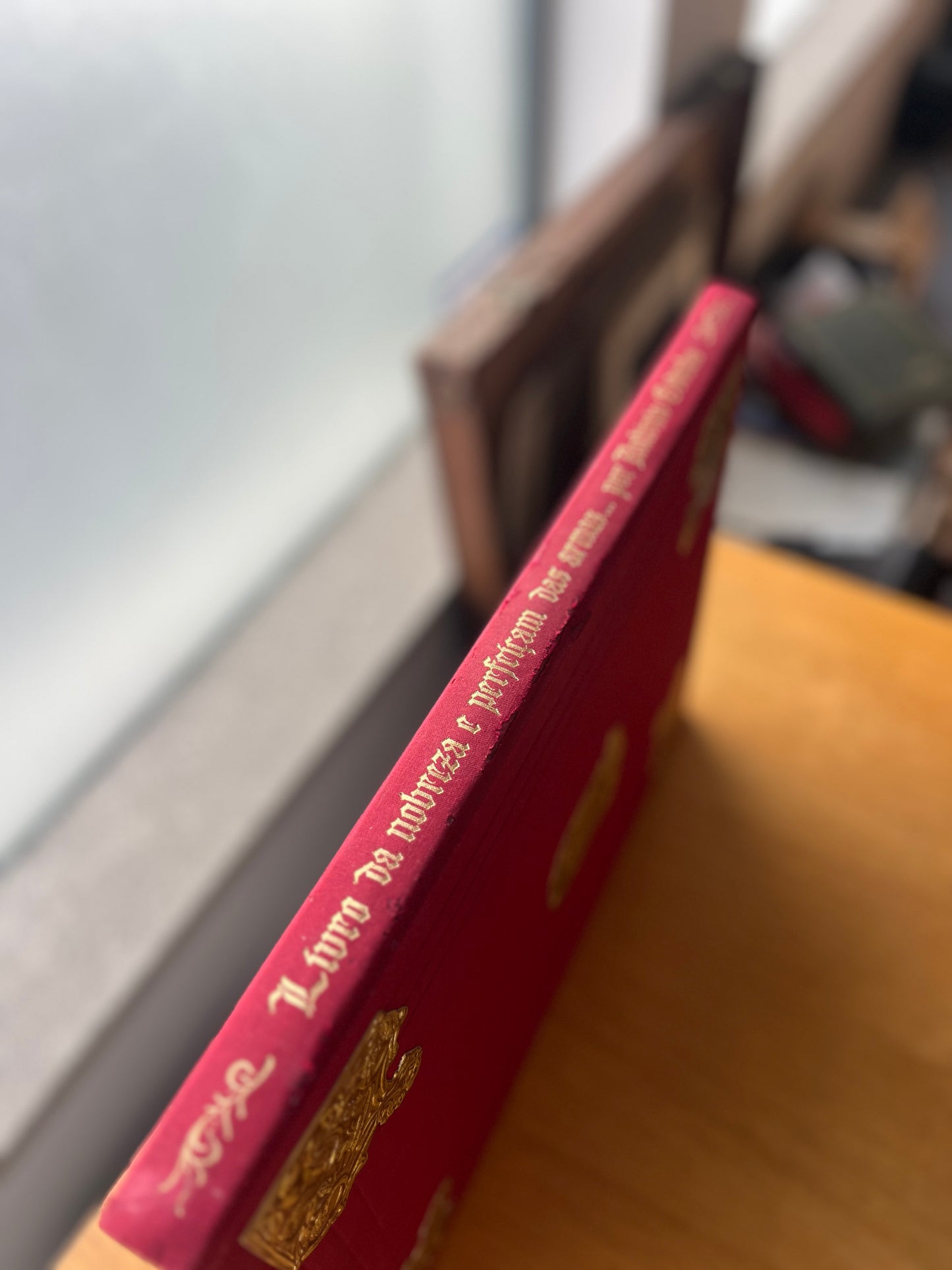 LIVRO DA NOBREZA E PERFEIÇAM DAS ARMAS