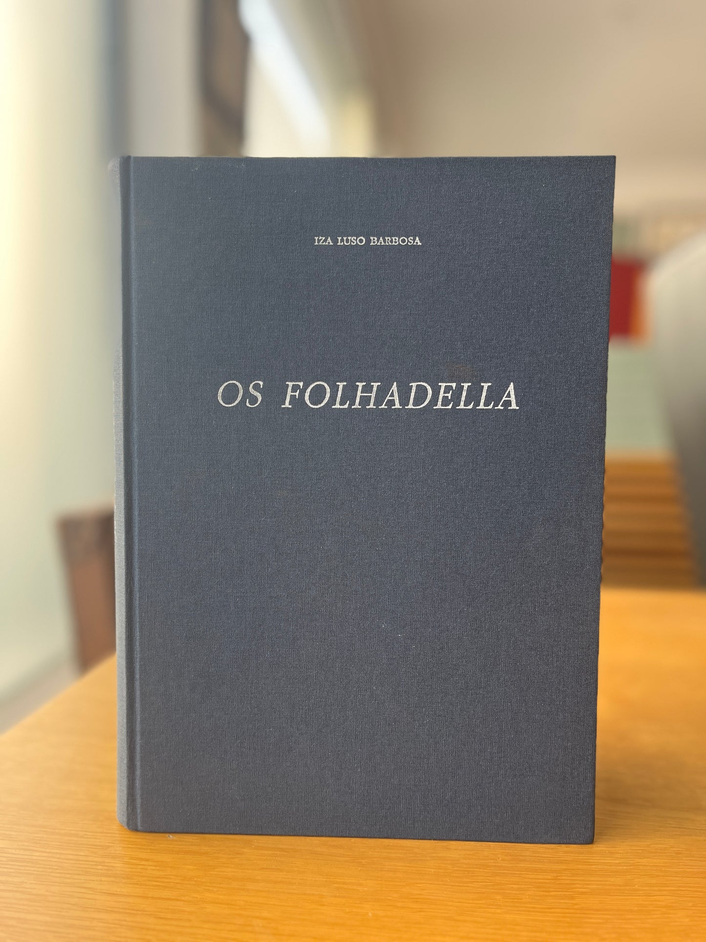OS FOLHADELA