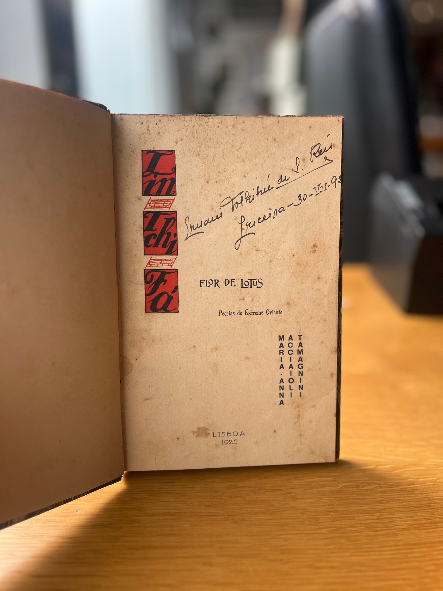 LIN TCHI FÁ – FLOR DE LÓTUS