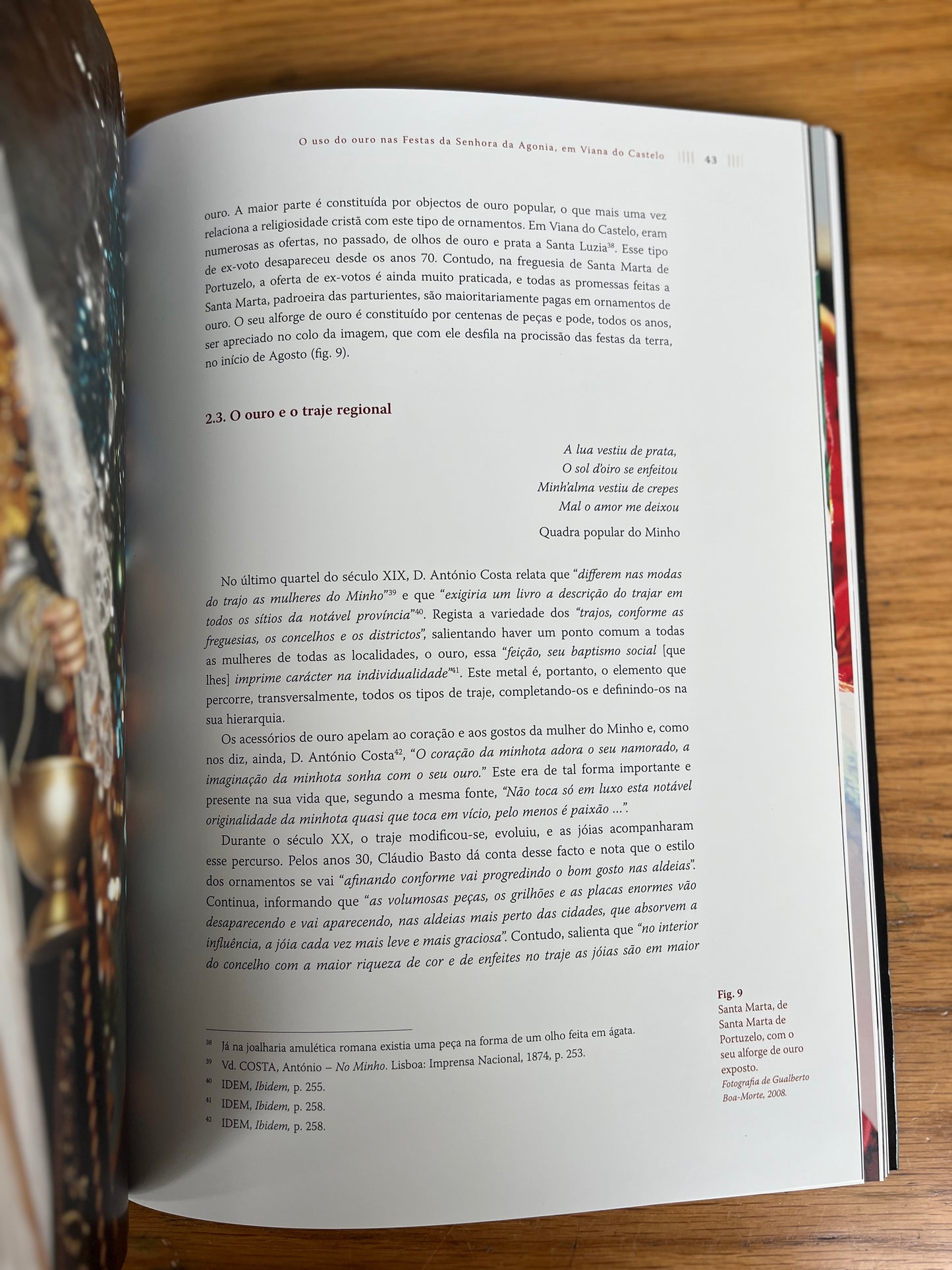 O USO DO OURO NAS FESTAS DA SENHORA DA AGONIA, EM VIANA DO CASTELO