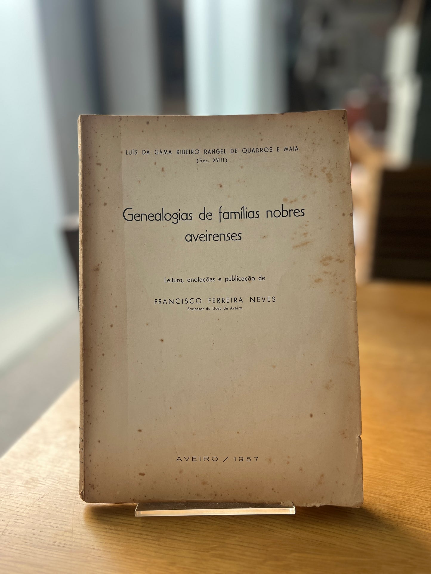 GENEALOGIAS DE FAMÍLIAS NOBRES AVEIRENSES