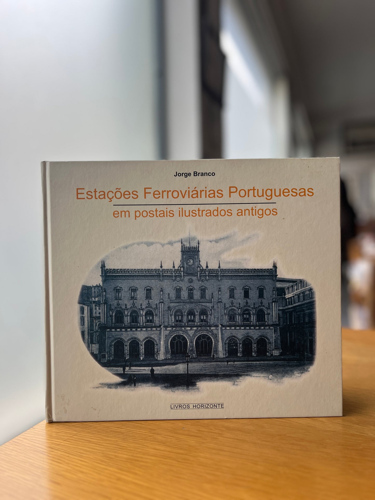 ESTAÇÕES FERROVIÁRIAS PORTUGUESAS