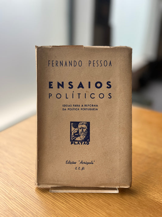 ENSAIOS POLÍTICOS