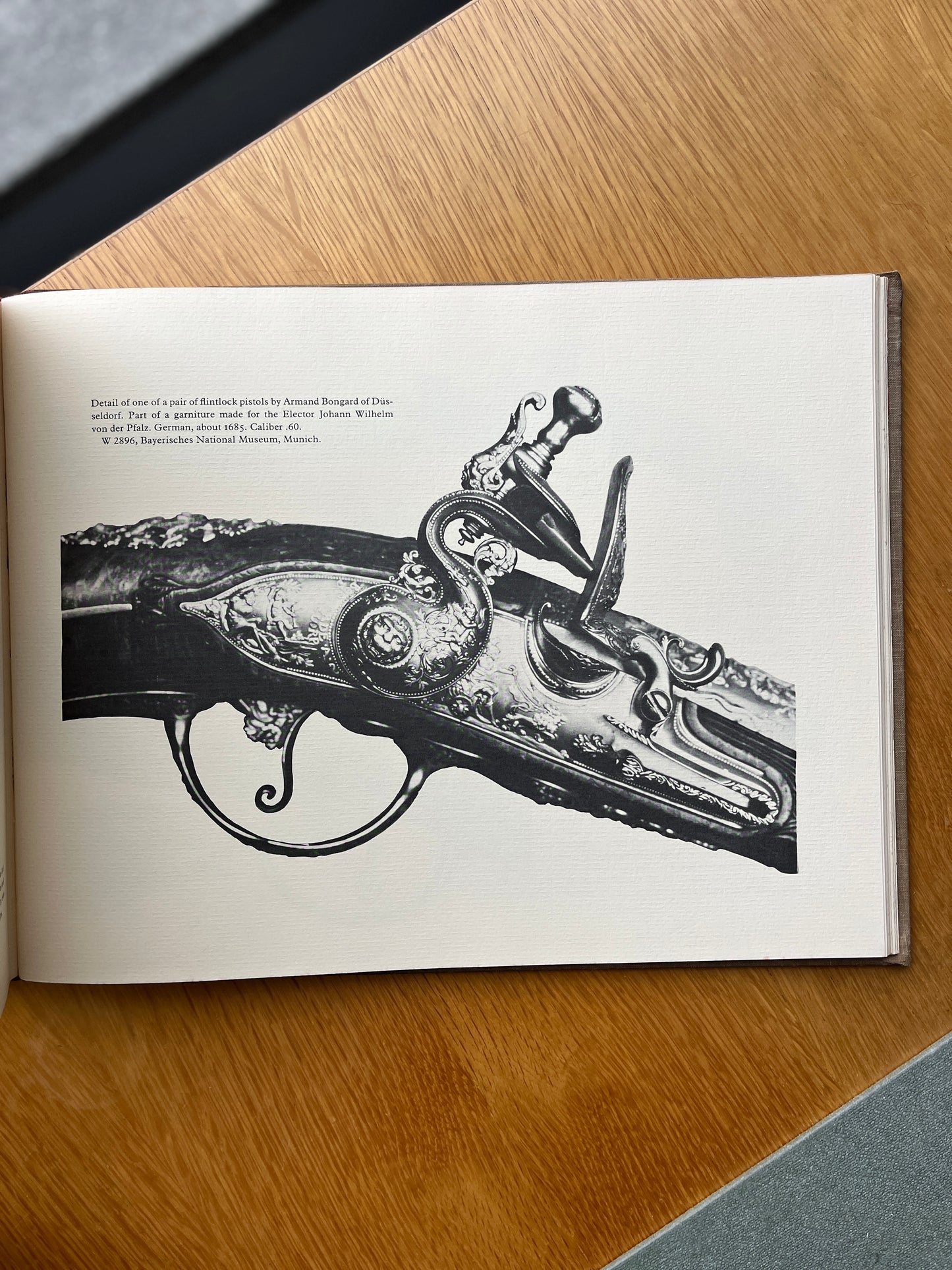 MASTER FRENCH/ GUNSMITHS` DESIGNS OF THE XVII-XIX CENTURIES