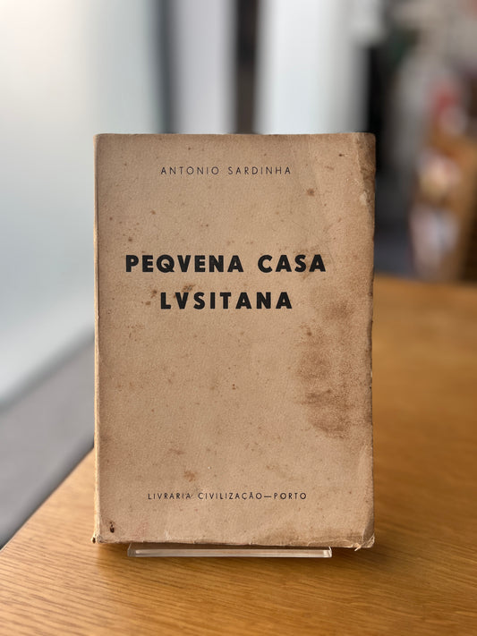 PEQUENA CASA LUSITANA