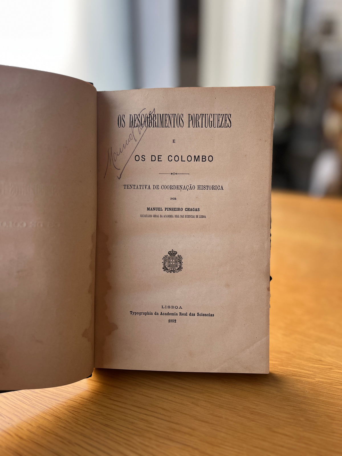 DESCOBRIMENTOS PORTUGUEZES E OS DE COLOMBO