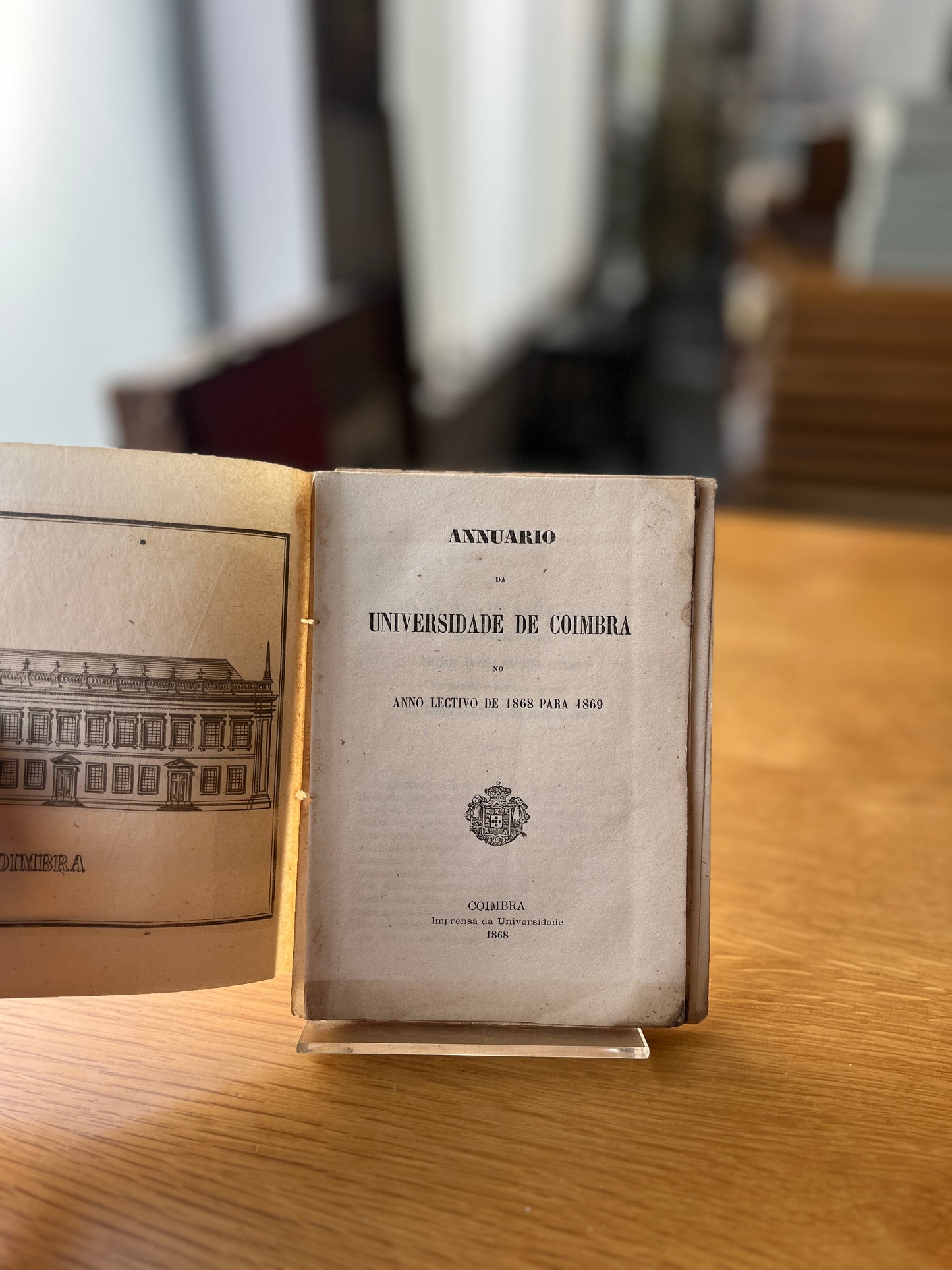 ANNUARIO DA UNIVERSIDADE DE COIMBRA NO ANNO LECTIVO DE 1868 PARA 1869