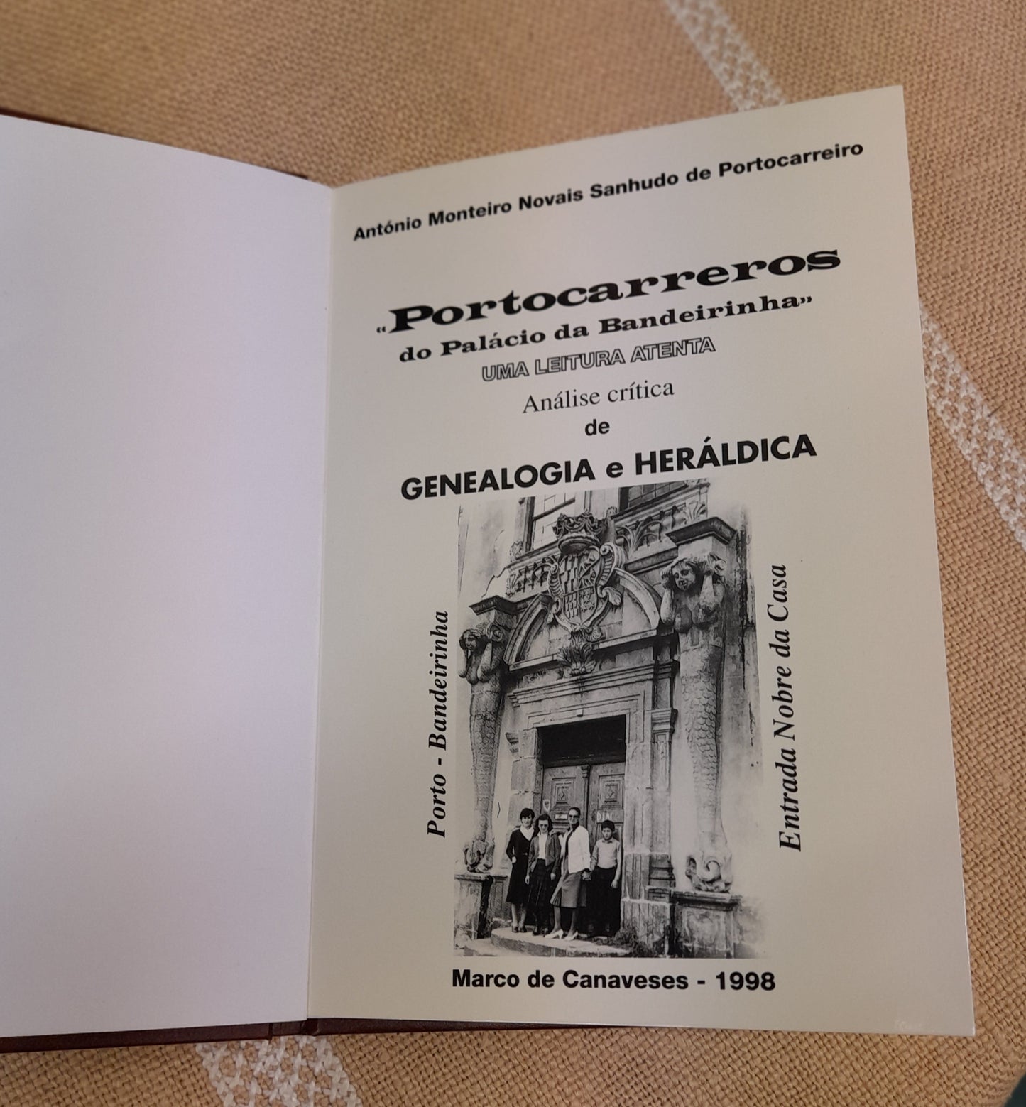 PORTOCARREROS DO PALÁCIO DA BANDEIRINHA