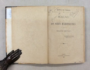 MACAU E OS SEUS HABITANTES