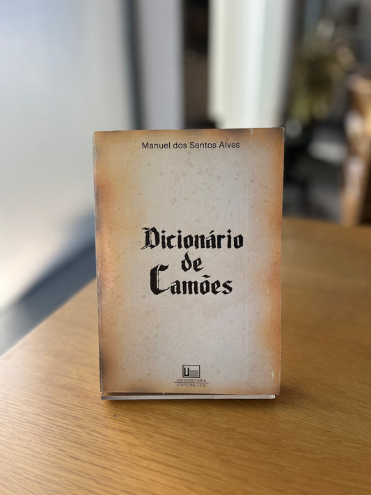 DICIONÁRIO DE CAMÕES