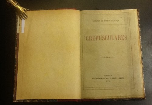 CREPUSCULARES
