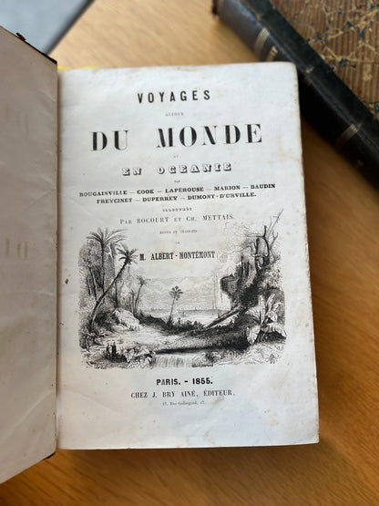 VOYAGES AUTOUR DU MONDE