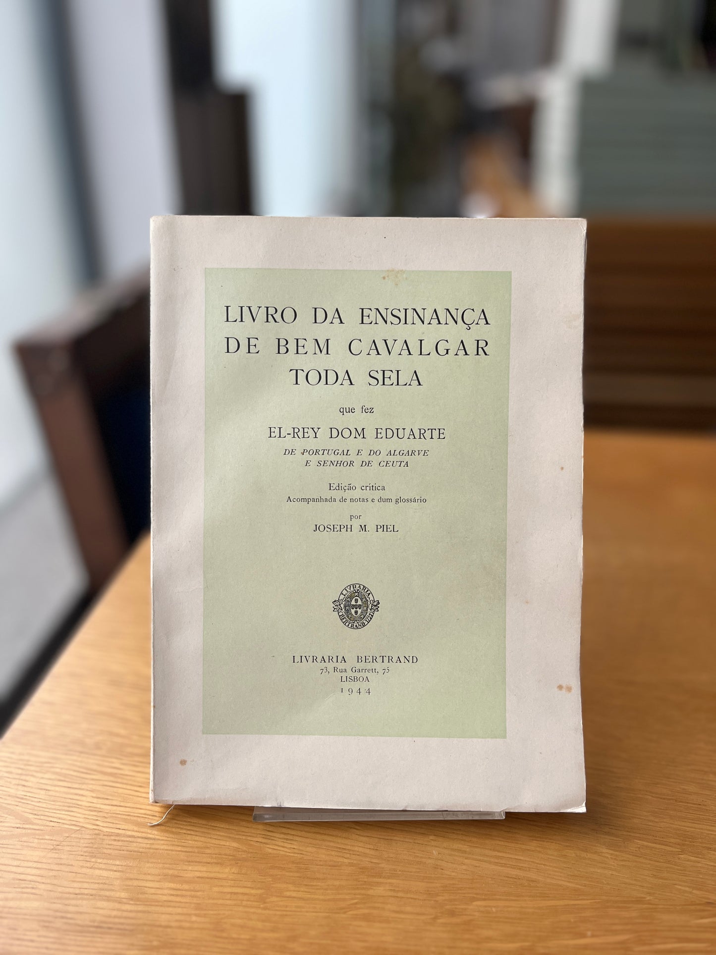 LIVRO DA ENSINANÇA DE BEM CAVALGAR TODA SELA