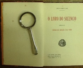 O LIVRO DO SILENCIO