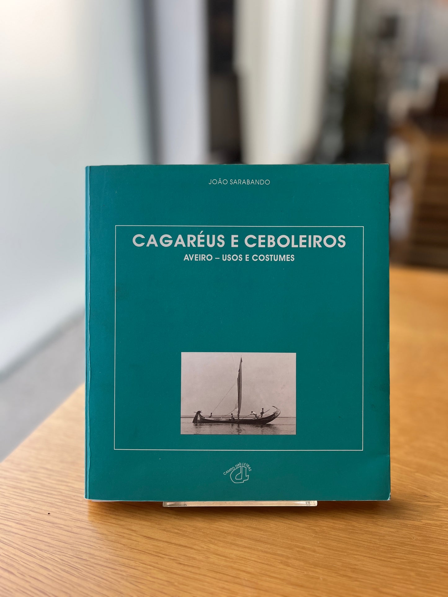 CAGARÉUS E CEBOLEIROS