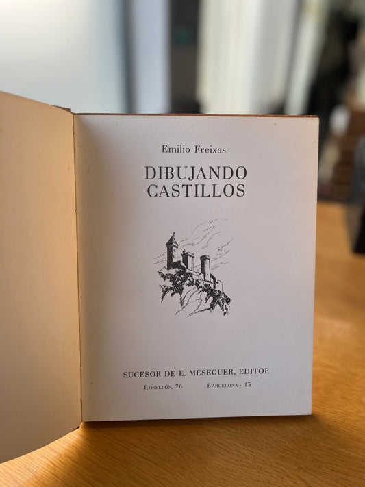 DIBUJANDO CASTILLOS
