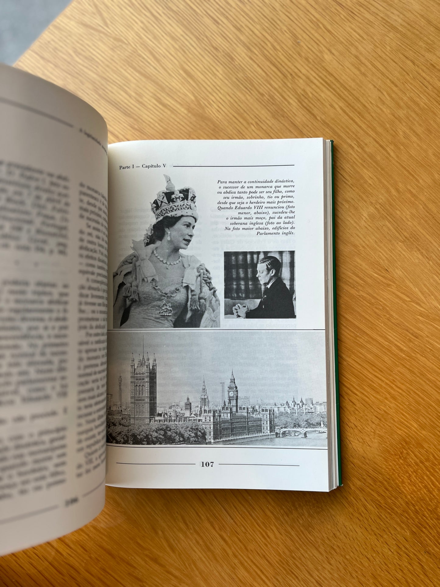 A LEGITIMIDADE MONÁRQUICA NO BRASIL