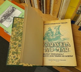 CARAVELA AO MAR