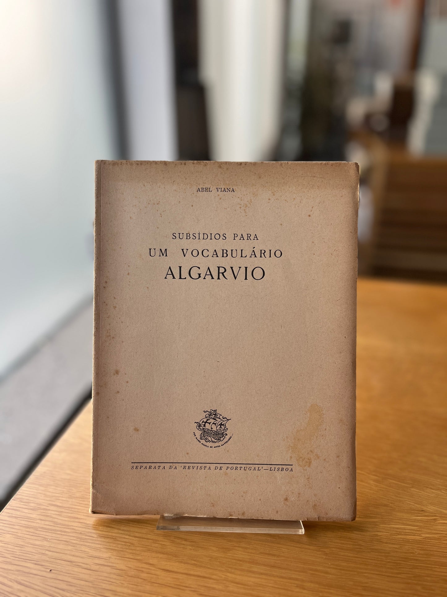 SUBSÍDIOS PARA UM VOCABULÁRIO ALGARVIO