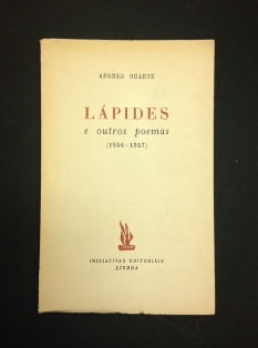 LÁPIDES