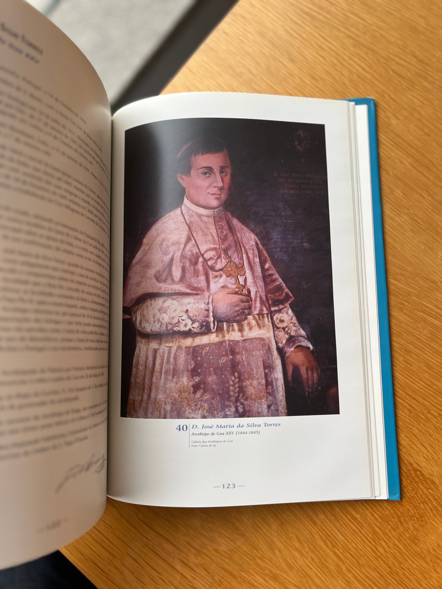 O PADROADO PORTUGUÊS DO ORIENTE E OS MITRADOS DA SÉ DE GOA