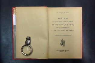 TRACTADO EM QUE SE CONTAM MUITO POR EXTENSO AS COUSAS DA CHINA,