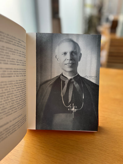 D. MANUEL TRINDADE SALGUEIRO NO ARCEBISPADO DE ÉVORA 1955-1965