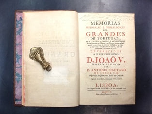 MEMORIAS/ HISTORICAS, E GENEALOGICAS/ DOS/ GRANDES/ DE PORTUGAL,