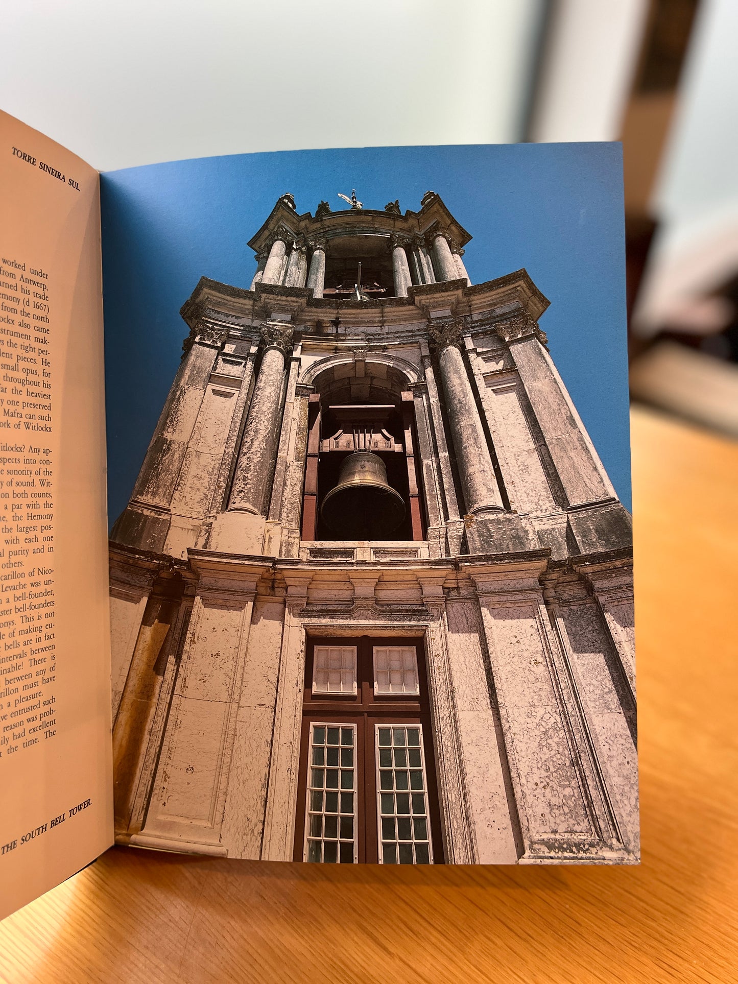 OS CARRILHÕES DE MAFRA