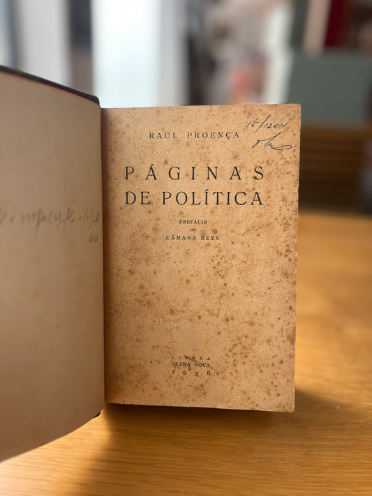 PÁGINAS DE POLÍTICA