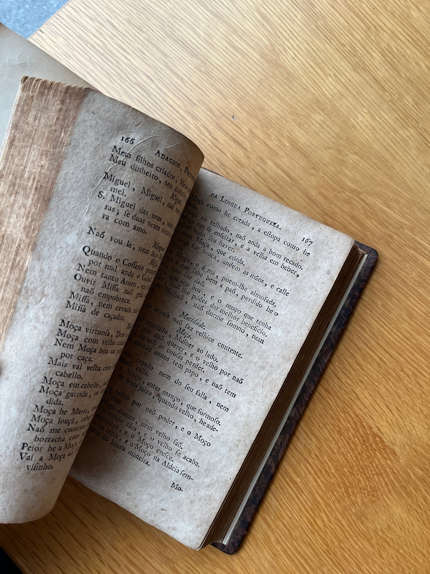 ADAGIOS, PROVERBIOS, RIFÃOS, E ANEXINS DA LINGUA PORTUGUEZA