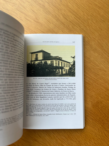 CASAS ARMORIADAS DO CONCELHO DOS ARCOS DE VALDEVEZ - Vol. VIII