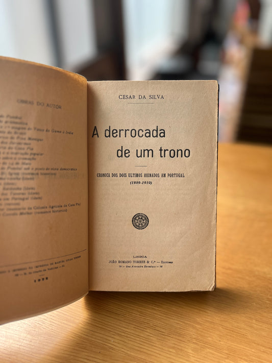 A DERROCADA DE UM TRONO