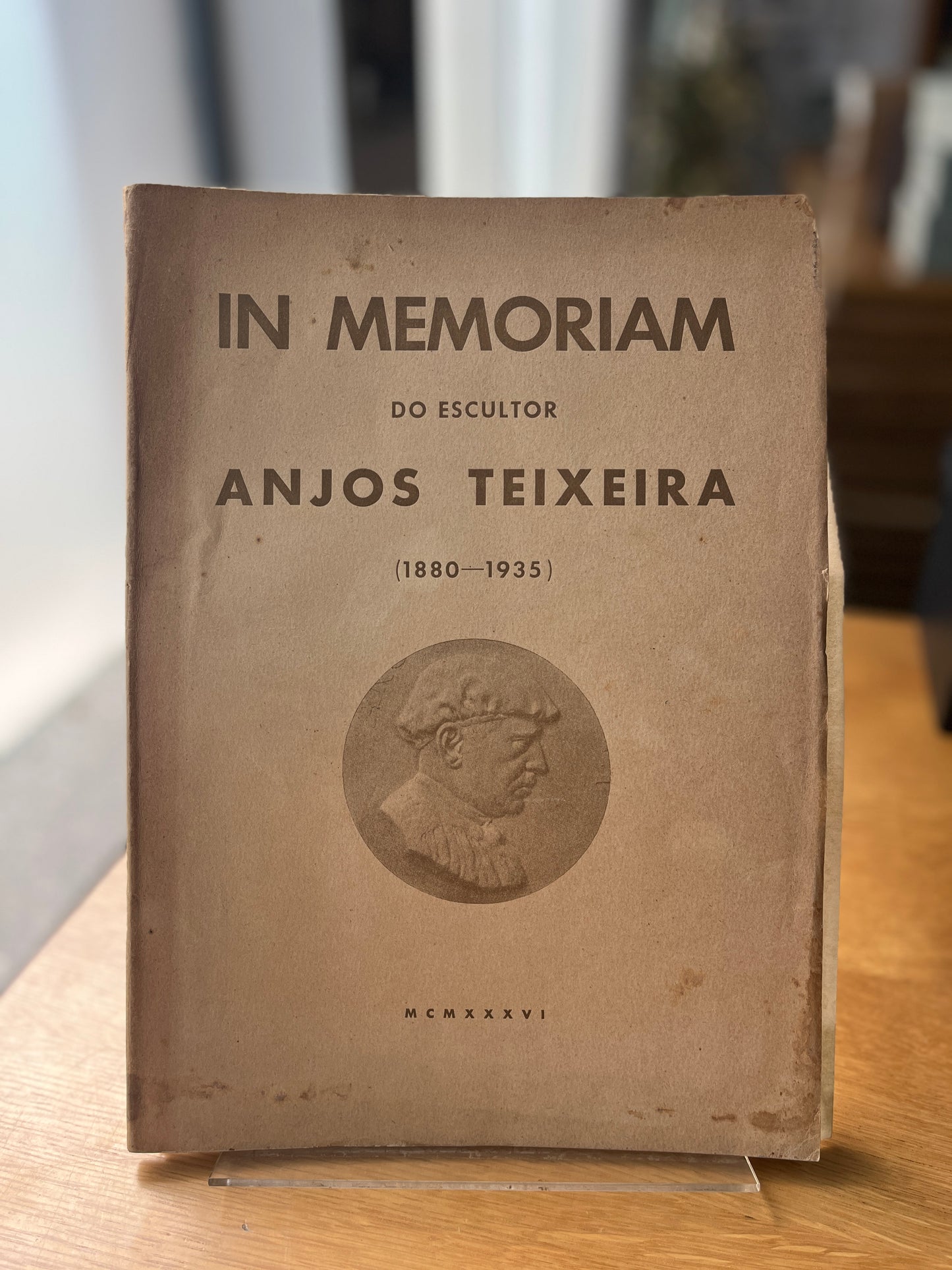 IN MEMORIAM DO ESCULTOR ANJOS TEIXEIRA