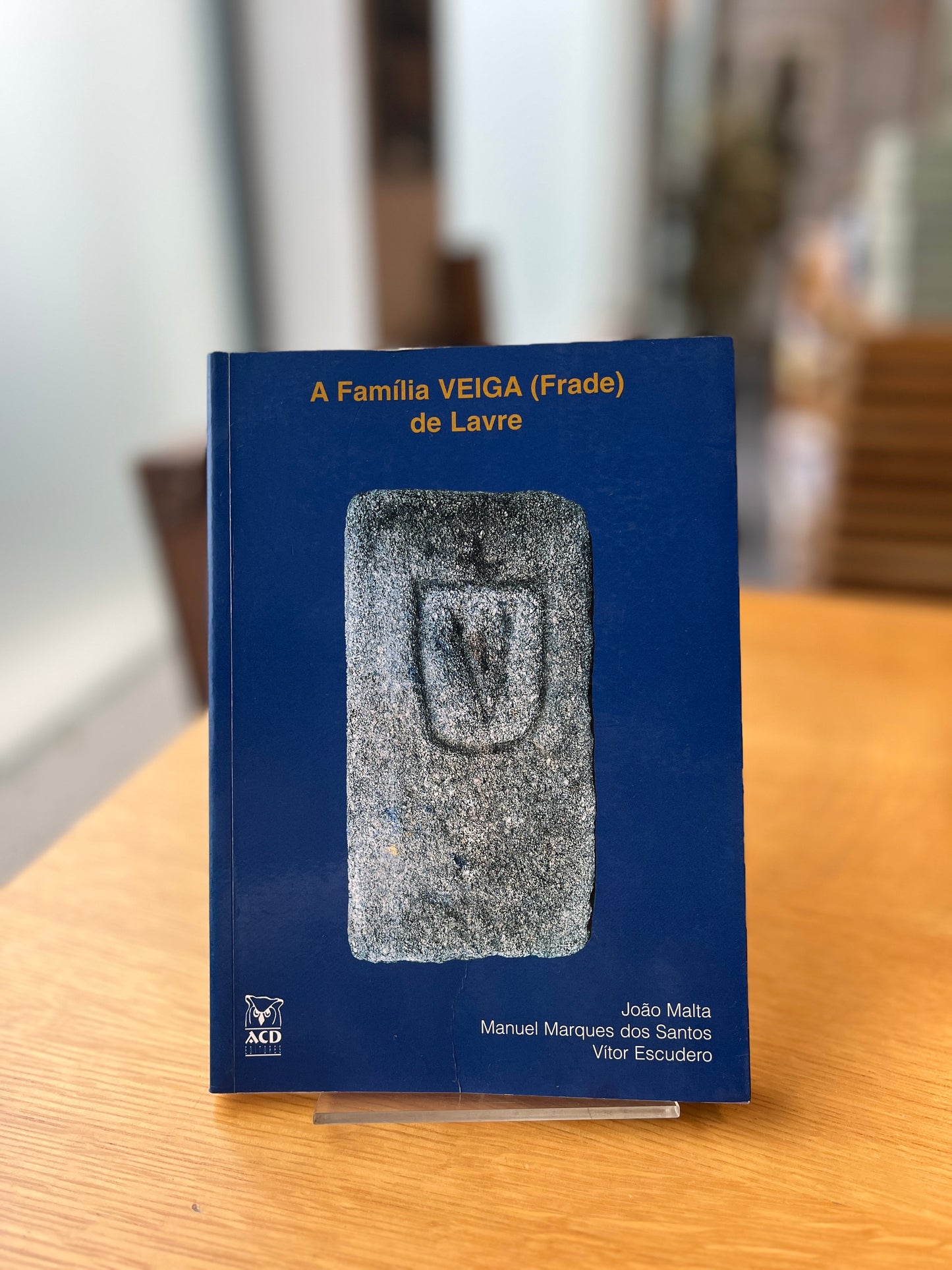 A FAMÍLIA VEIGA (FRADE) DE LAVRE