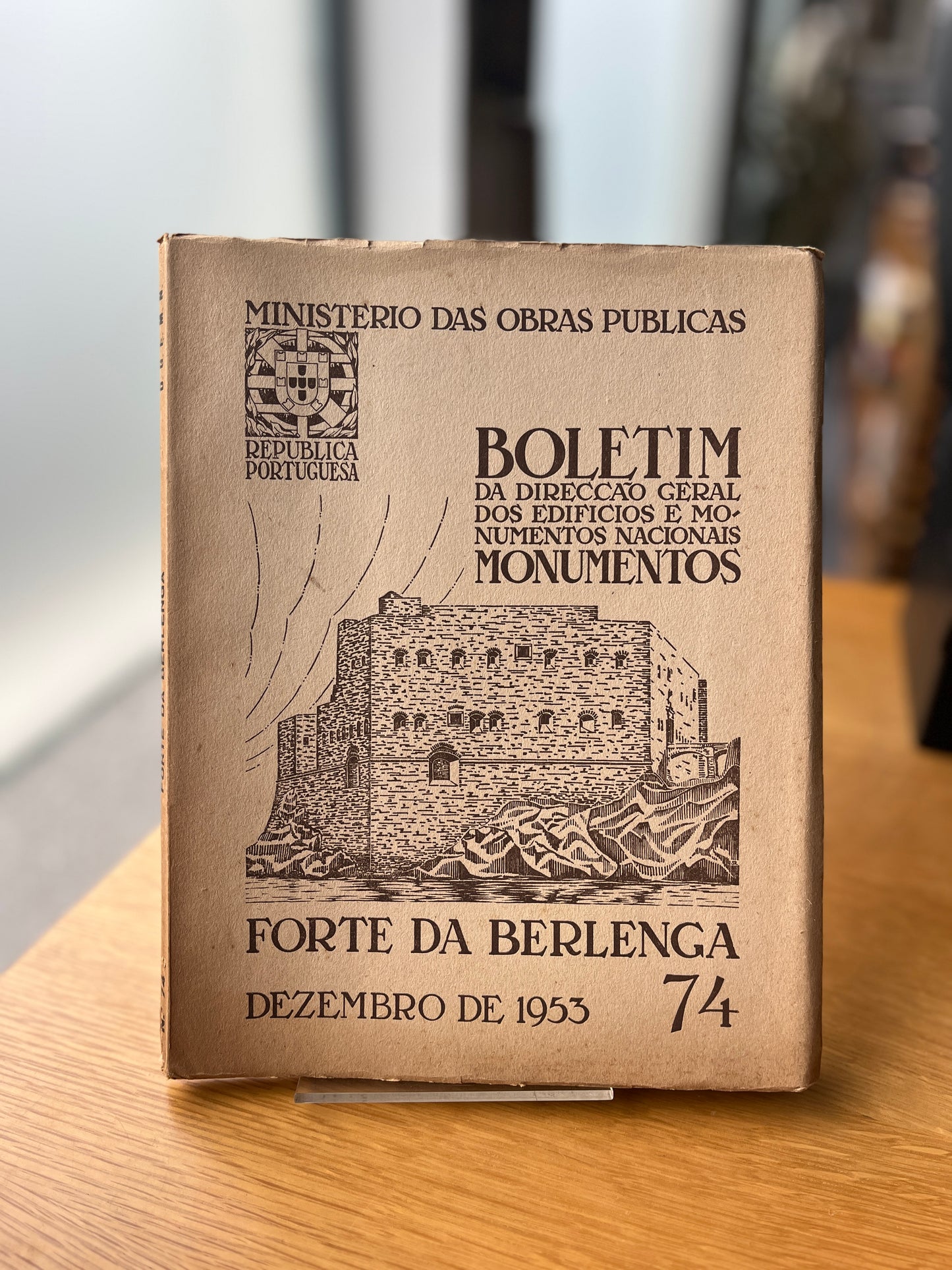 FONTE DA BERLENGA Nº 74 - BOLETIM DA DIRECÇÃO GERAL DOS EDÍFICIOS E MONUMENTOS NACIONAIS