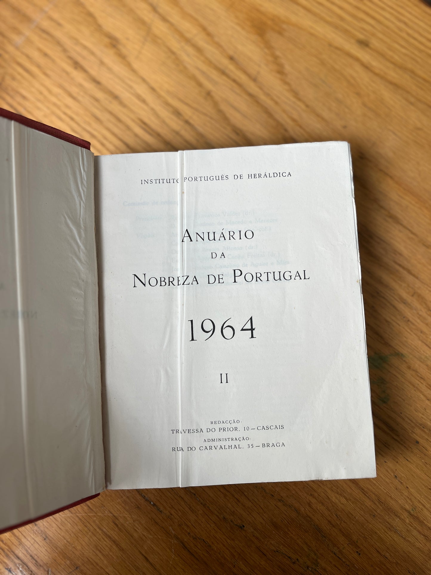 ANUÁRIO DA NOBREZA DE PORTUGAL - I I - 1964