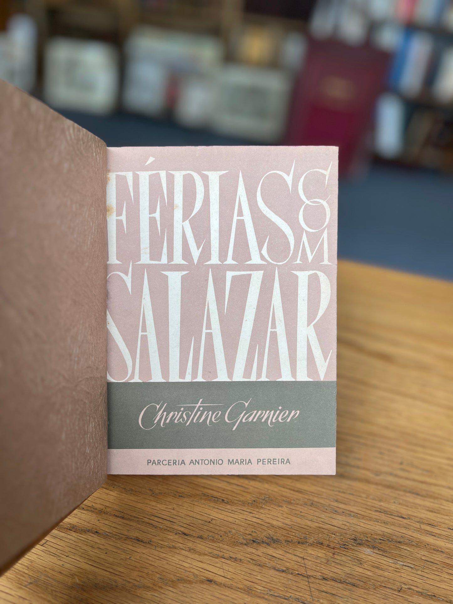 FÉRIAS COM SALAZAR