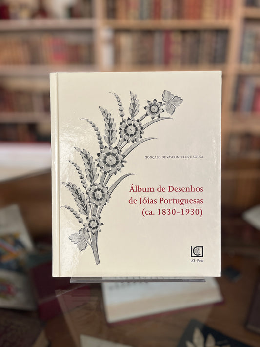 ÁLBUM DE DESENHOS DE JÓIAS PORTUGUESAS