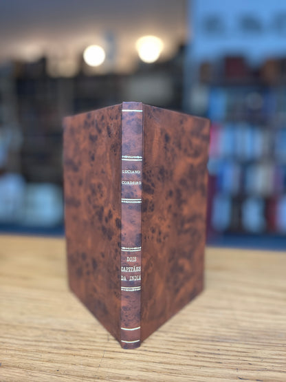 DOIS CAPITÃES DA ÍNDIA