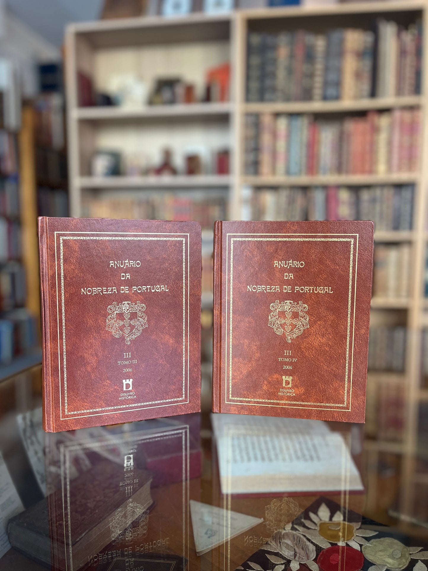 ANUÁRIO DA NOBREZA DE PORTUGAL III